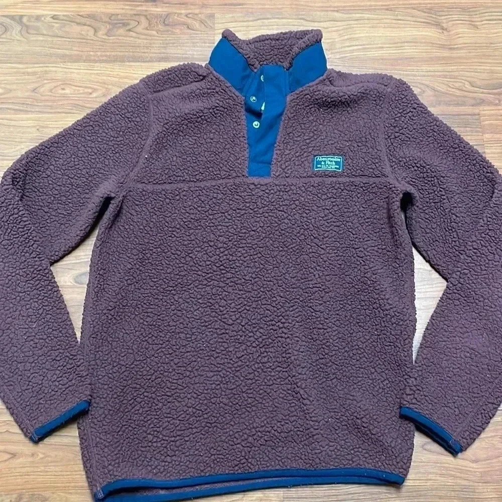 Abercrombie & Fitch Soft Fleece pullover size Small